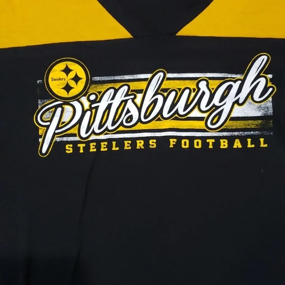 NFL  Pittsburgh Steelers Football 🏈 - Picture 3 of 4